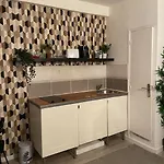 Modern Studio Bastille Paris